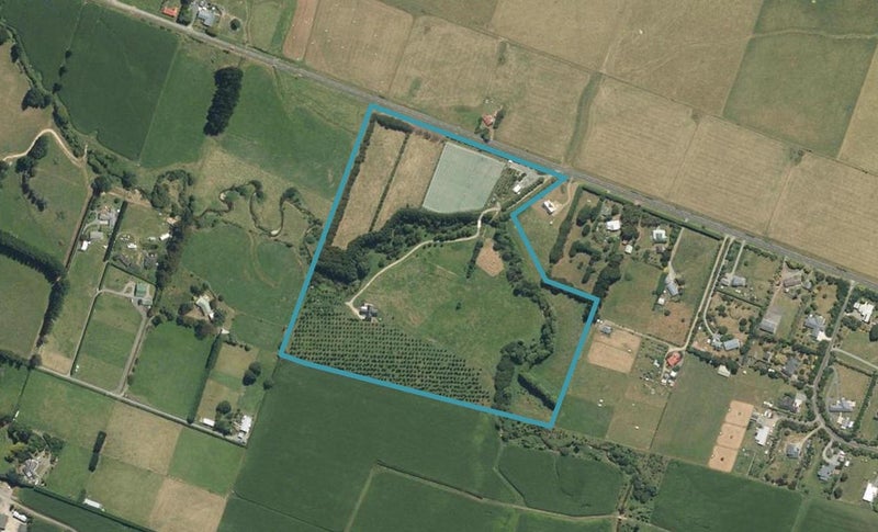 123 Waikawa Beach Road, Manakau, Levin - Carousel 1
