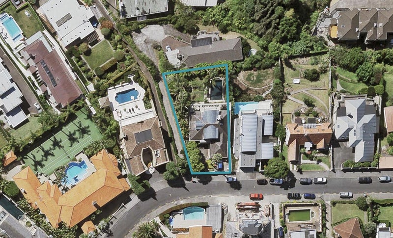 14 Karori Crescent, Orakei, Auckland - Carousel 1