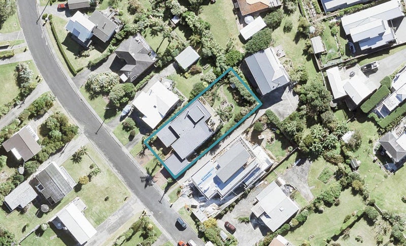18 Deerness Crescent, Algies Bay, Warkworth - Carousel 1