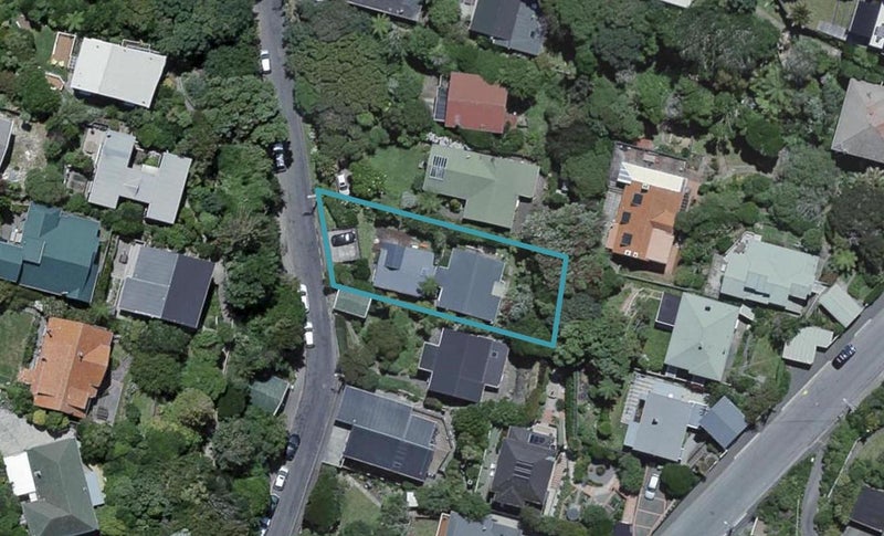 1/18 Oban Street, Wadestown, Wellington - Carousel 1