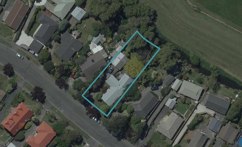 54 Warren Crescent, Hillmorton, Christchurch - Carousel 1