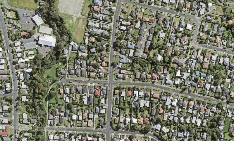 36 Captain Scott Road, Glen Eden, Auckland - Carousel 1