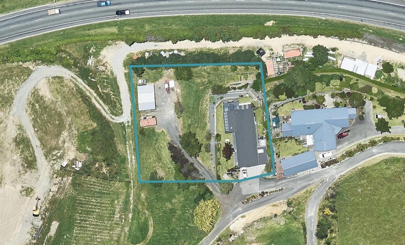 10 Riverbasin Lane, Pyes Pa, Tauranga - Carousel 1