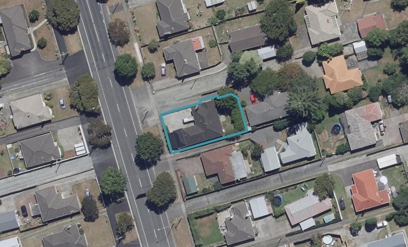 22 Galloway Street, Hamilton East, Hamilton - Carousel 1