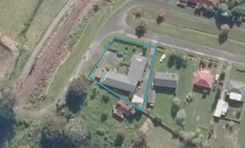 3/2 North Road, Kawakawa, Kawakawa - Carousel 1