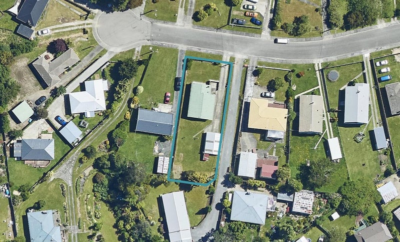 16 Garrick Place, Pukehangi, Rotorua - Carousel 1