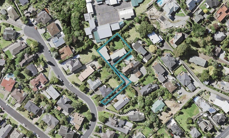 13C McMillan Place, Mellons Bay, Auckland - Carousel 1