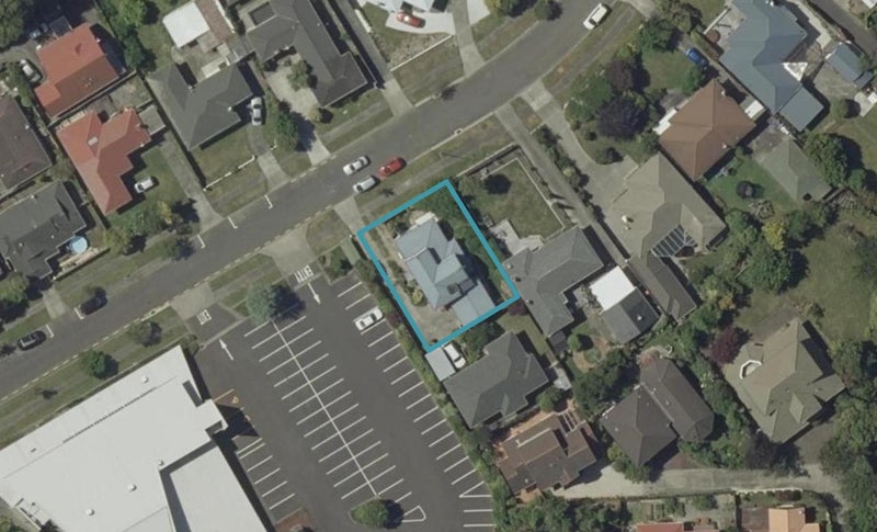 8A St Albans Avenue, Hokowhitu, Palmerston North - Carousel 1