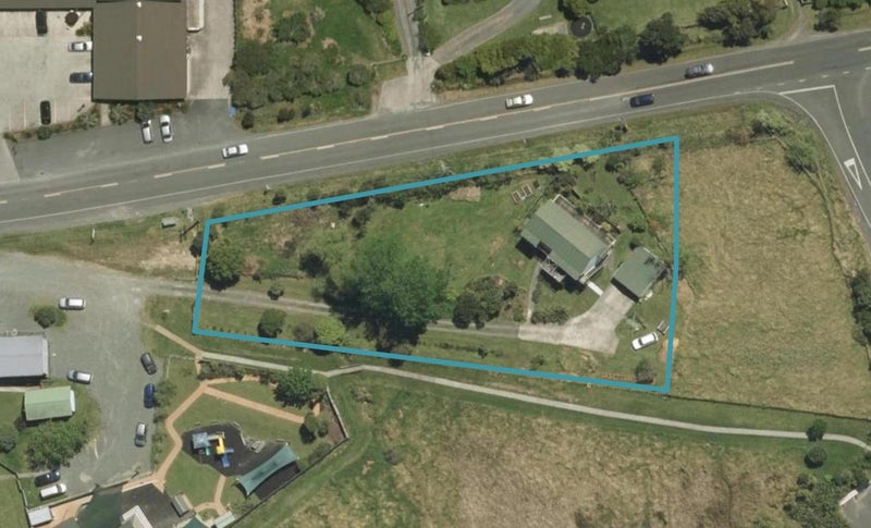 1398 Whangarei Heads Road, Whangarei - Carousel 1
