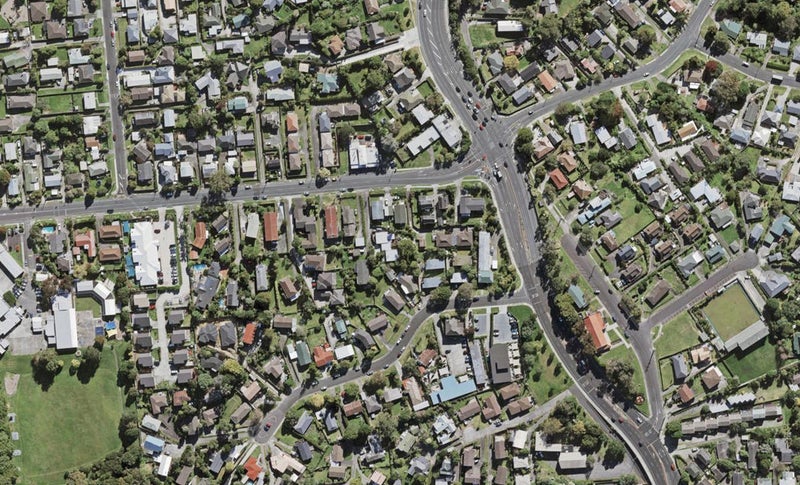 1/6A Manuka Road, Glenfield, Auckland - Carousel 1