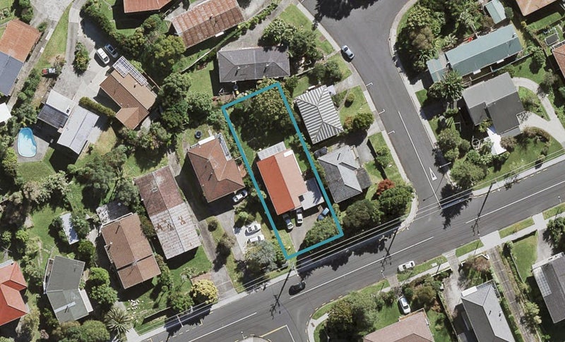 166 Coronation Road, Hillcrest, Auckland - Carousel 1
