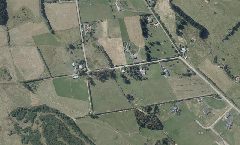 152 McMaster Road, Saddle Hill, Dunedin - Carousel 1