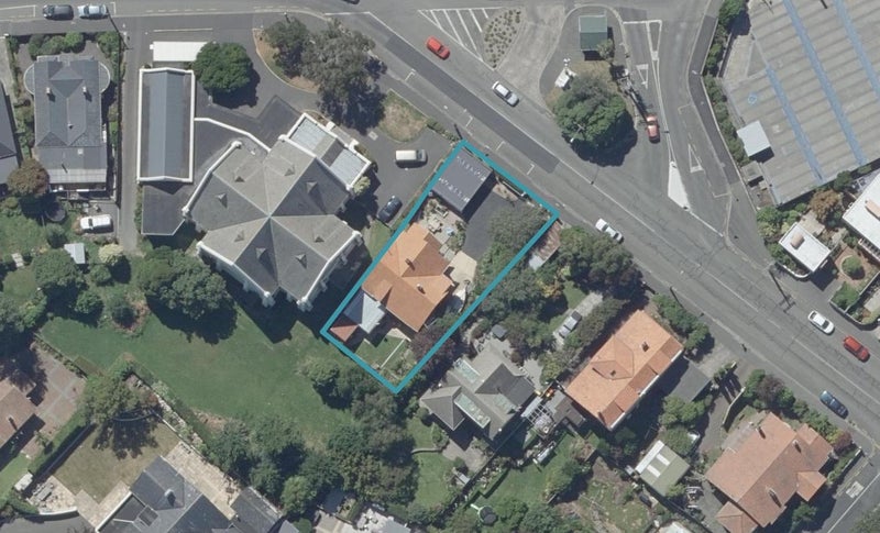 71 Drivers Road, Maori Hill, Dunedin - Carousel 1