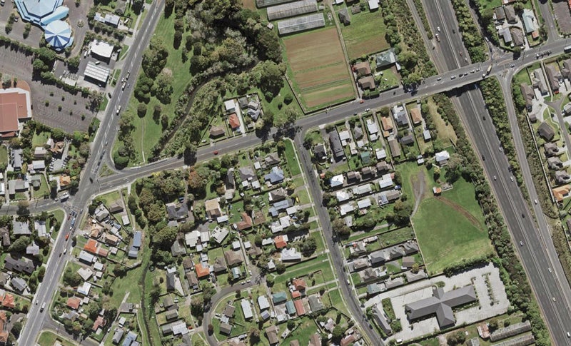 3 Hall Avenue, Mangere, Auckland - Carousel 1