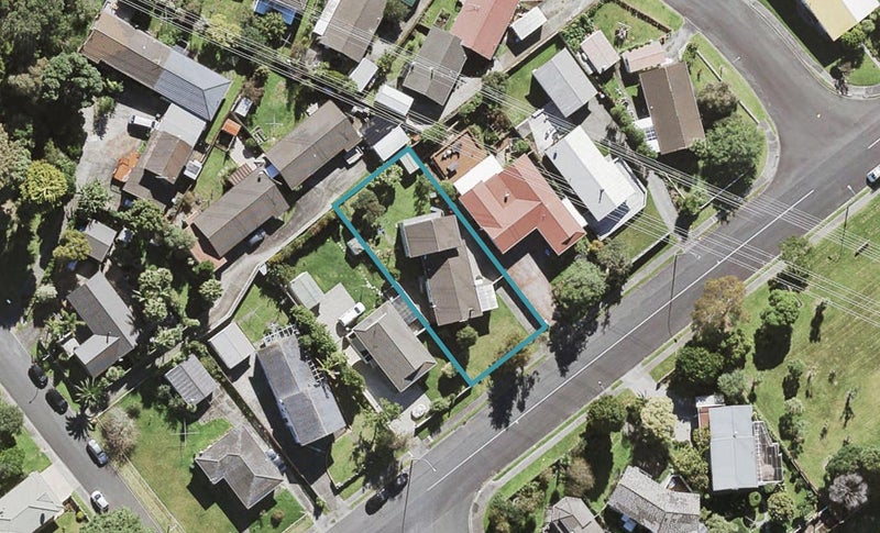 57 The Avenue, Lynfield, Auckland - Carousel 1