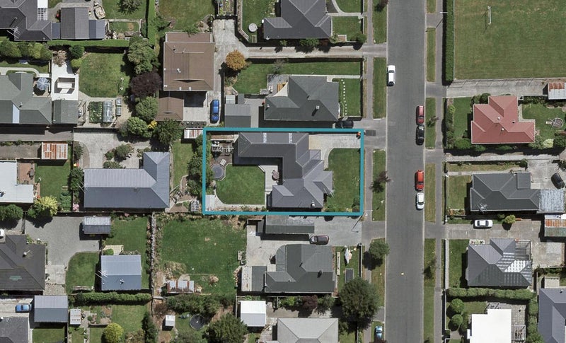 32 Leith Street, Windsor, Invercargill - Carousel 1