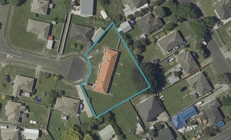 5 Warwick Place, Awapuni, Palmerston North - Carousel 1