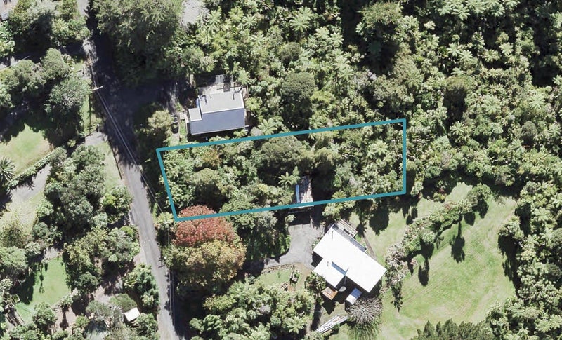 25 Rimu Road, Oratia, Auckland - Carousel 1