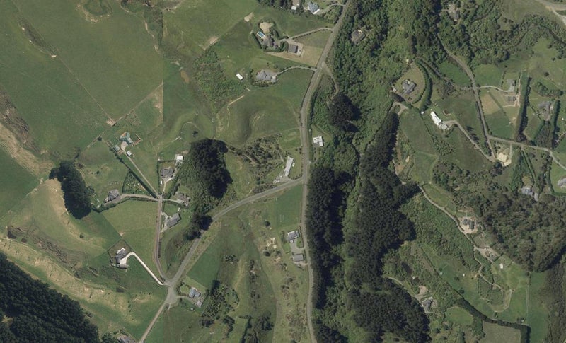 2 Guyland Drive, Turitea, Palmerston North - Carousel 1