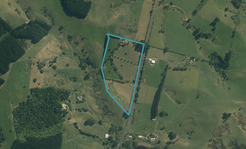 185 Totara Road, Ararimu, Drury - Carousel 1