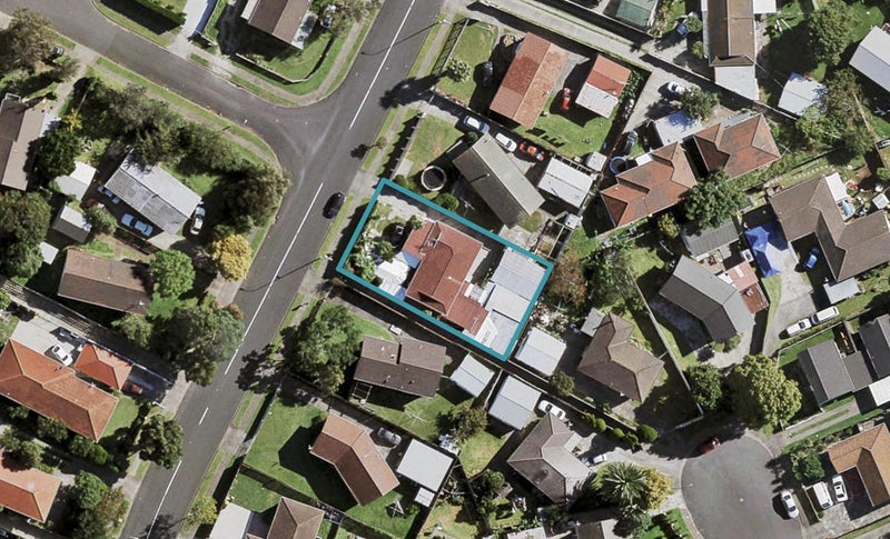 18 John Walker Drive, Manurewa, Auckland - Carousel 1