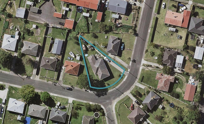 20 Clarkson Crescent, Otara, Auckland - Carousel 1