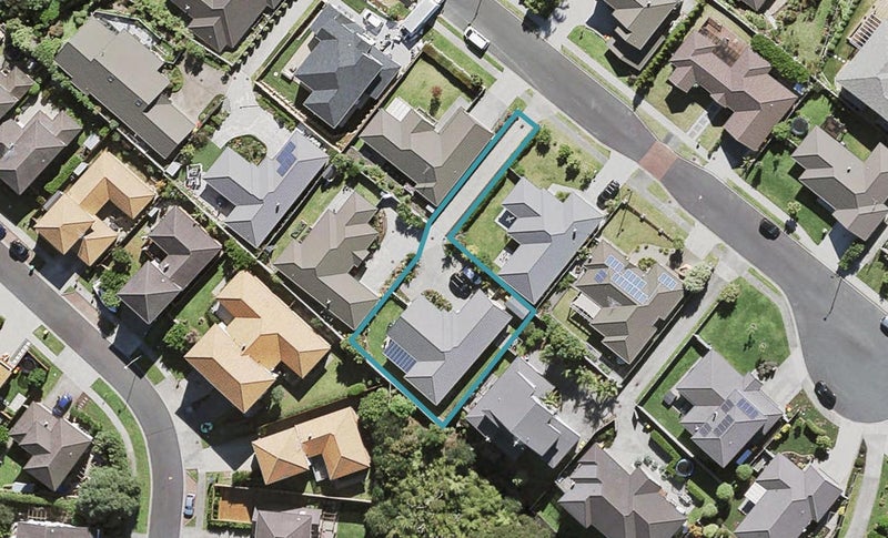 19 Northbrook Close, Greenhithe, Auckland - Carousel 1