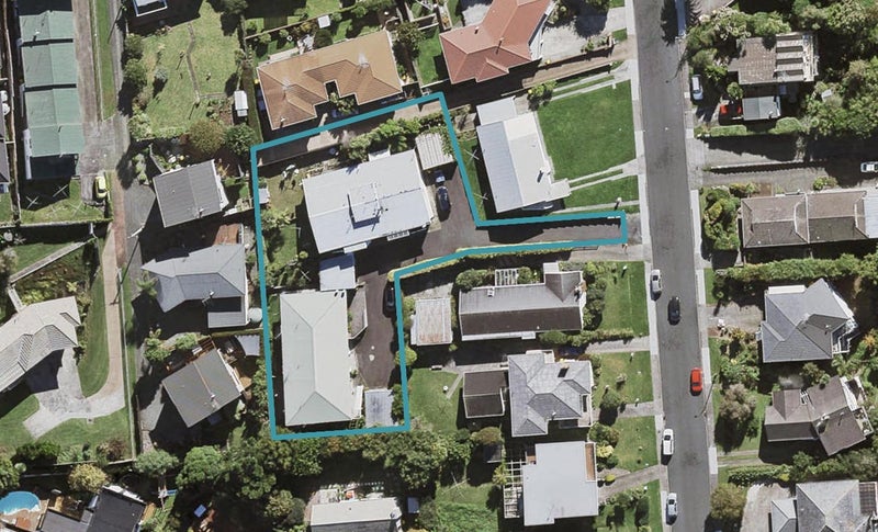 7/7 Lydia Avenue, Northcote, Auckland - Carousel 1