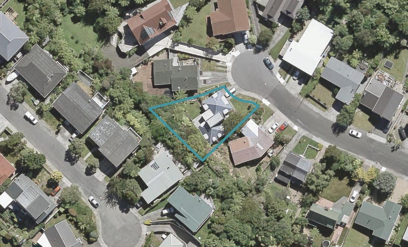 9 Rondane Place, Tirohanga, Lower Hutt - Carousel 1