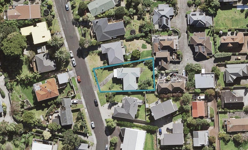 7 Willow Avenue, Birkenhead, Auckland - Carousel 1