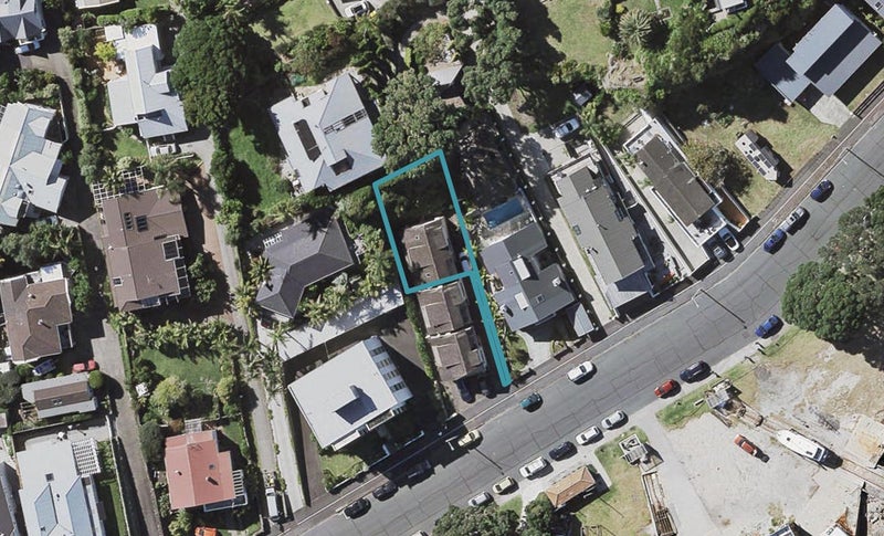 3/19 King Edward Parade, Devonport, Auckland - Carousel 1