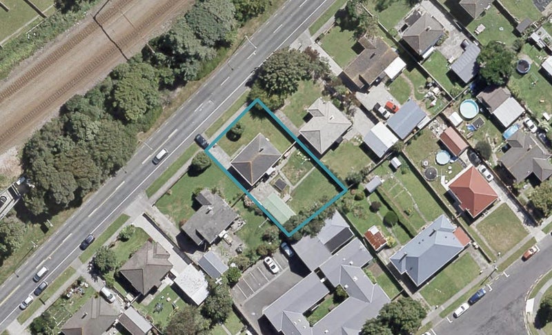 351 Cambridge Terrace, Naenae, Lower Hutt - Carousel 1