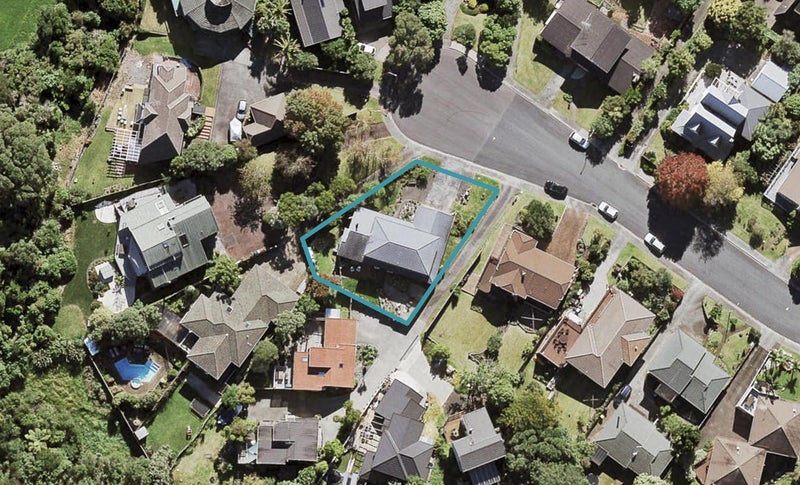 20 Royal Viking Way, Lynfield, Auckland - Carousel 1