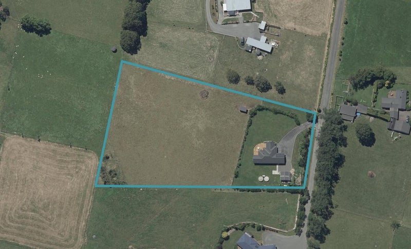 872B Reid Line East, Bunnythorpe, Palmerston North - Carousel 1