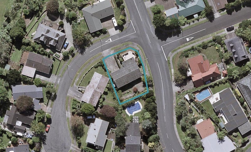 3 Cargill Place, Frankleigh Park, New Plymouth - Carousel 1