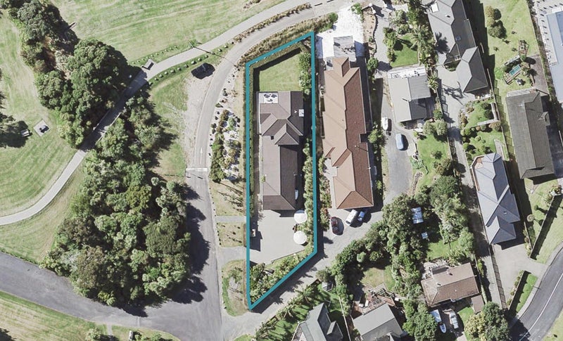 9 Omana Beach Road, Maraetai, Auckland - Carousel 1