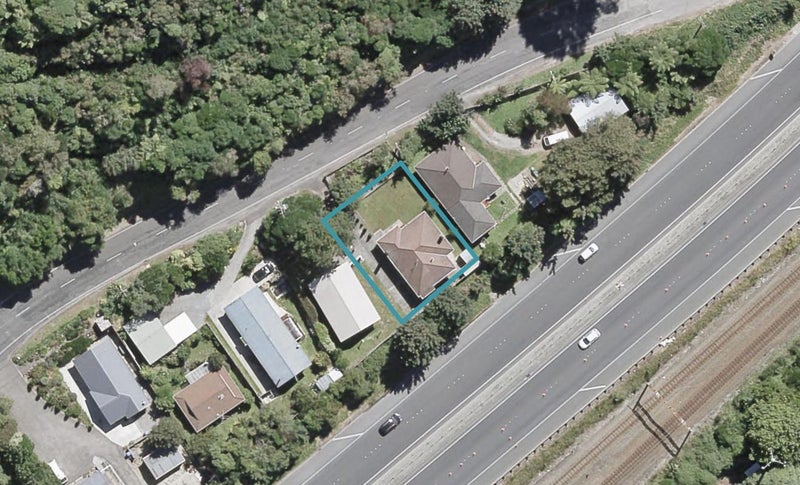 44 McDougall Grove, Haywards, Lower Hutt - Carousel 1