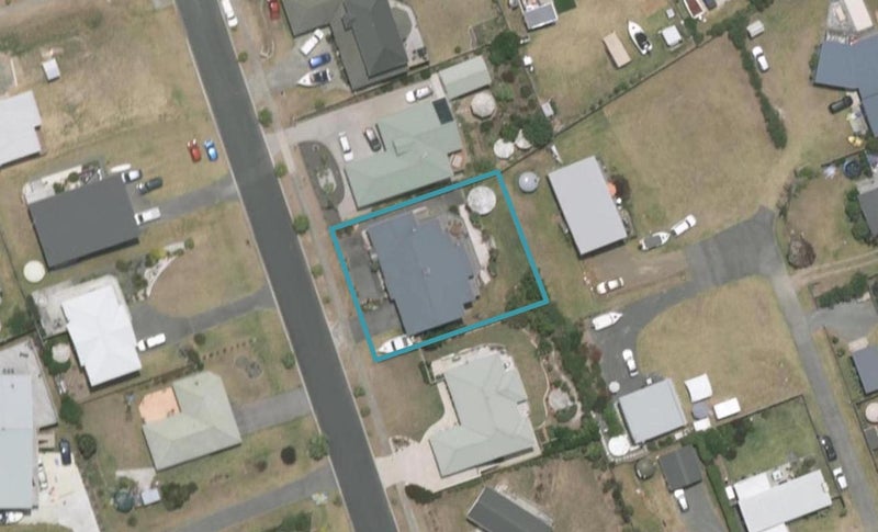 8 Driftwood Place, Mangawhai Heads, Mangawhai - Carousel 1