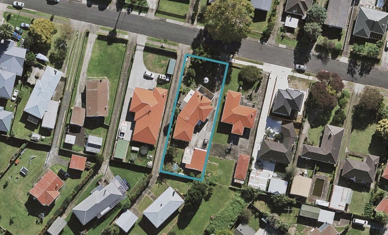 23 McLean Avenue, Papatoetoe, Auckland - Carousel 1