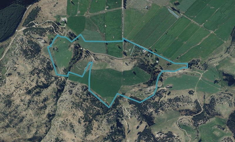 80 Stone Hut Creek Lane, WANAKA - Carousel 1