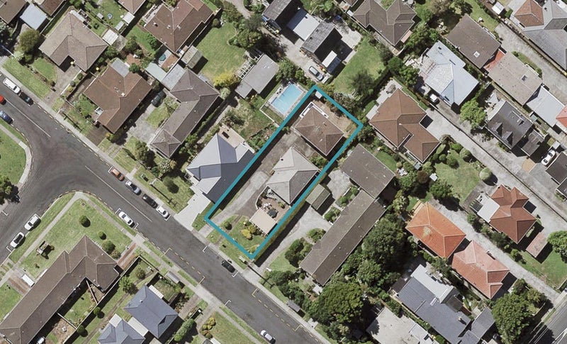 1/7 Waterloo Road, Milford, Auckland - Carousel 1