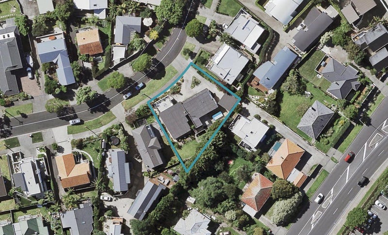 17 Godden Crescent, Mission Bay, Auckland - Carousel 1