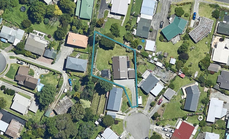 17 David Street, Judea, Tauranga - Carousel 1