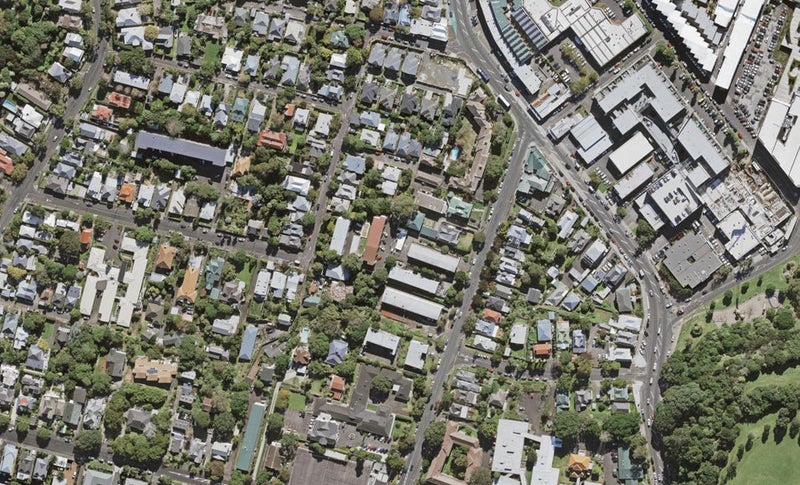 10/0 Esplanade Road, Mount Eden, Auckland - Carousel 1