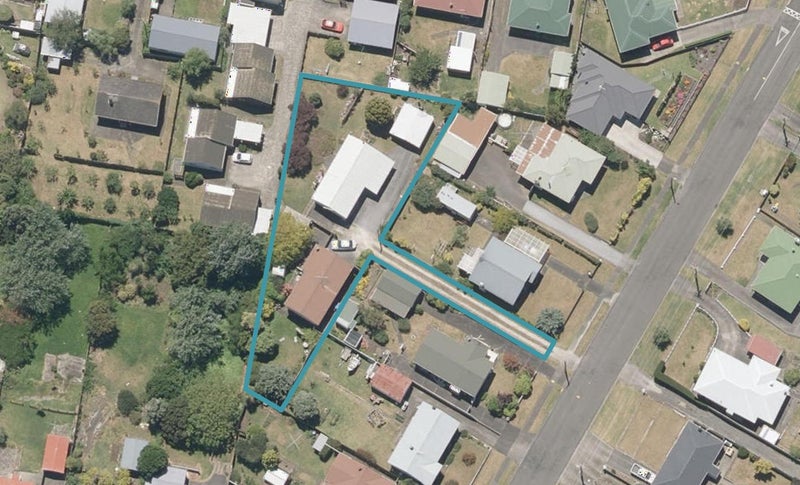 8 Burns Street, Tawhero, Whanganui - Carousel 1