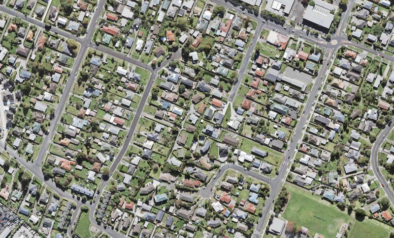 10B Laura Street, Kelston, Auckland - Carousel 1