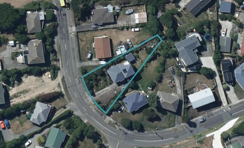 80 Pikarere Street, Titahi Bay, Porirua - Carousel 1