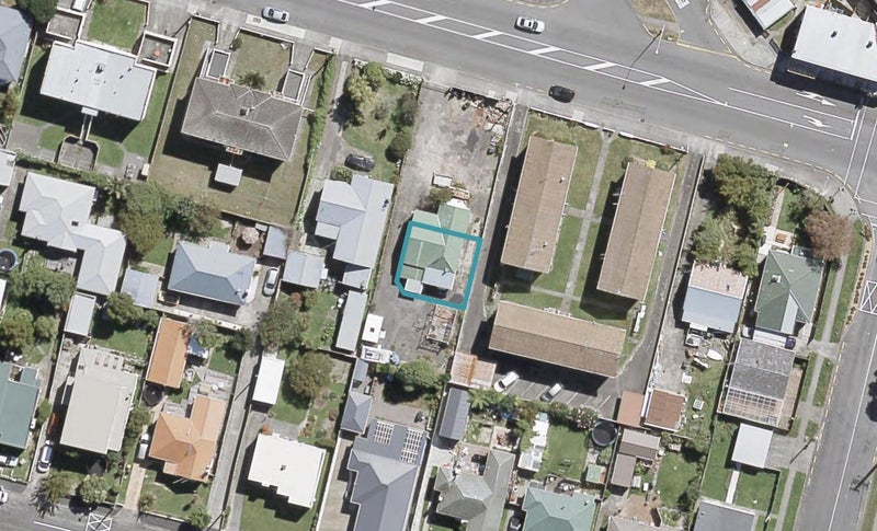 91C Whites Line East, Waiwhetū, Lower Hutt - Carousel 1