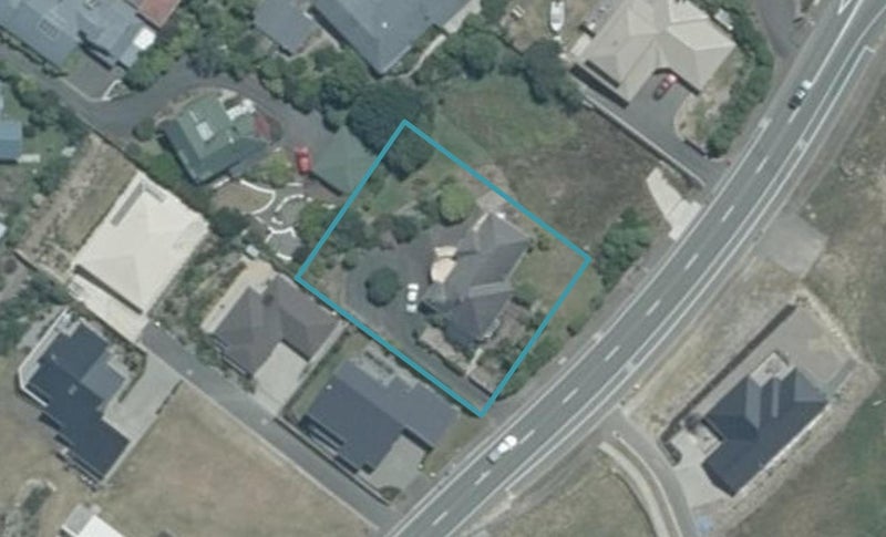 208 The Ridgeway, Stoke, Nelson - Carousel 1