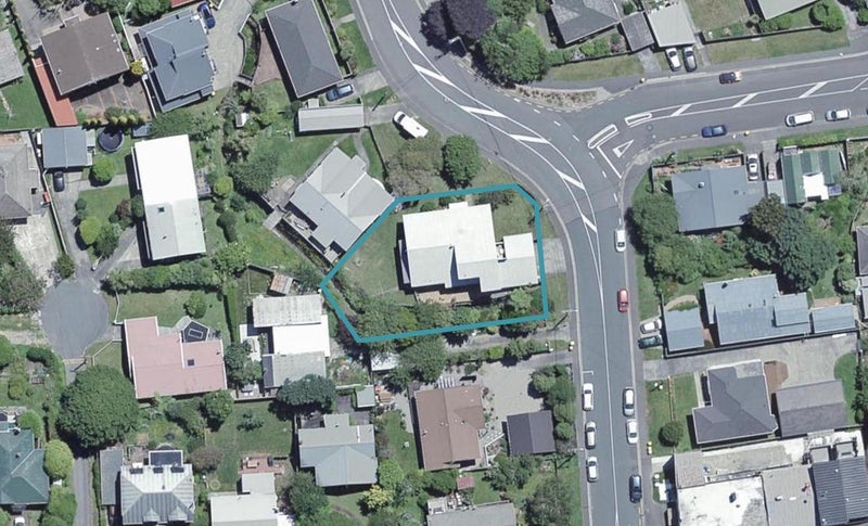 7 Tringham Street, Karori, Wellington - Carousel 1